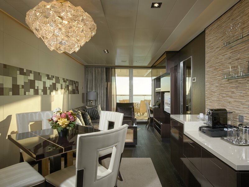 The Haven Deluxe Owner's Suite with Balcony